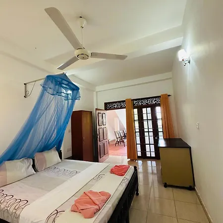 Hotel Ocean View à Bentota Chambre photo