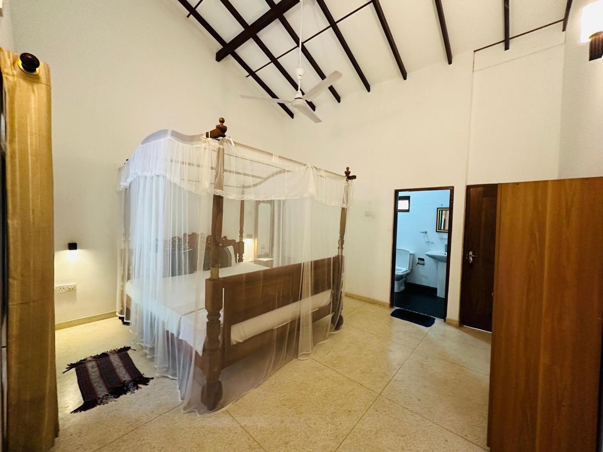 Ocean View Hotel Bentota